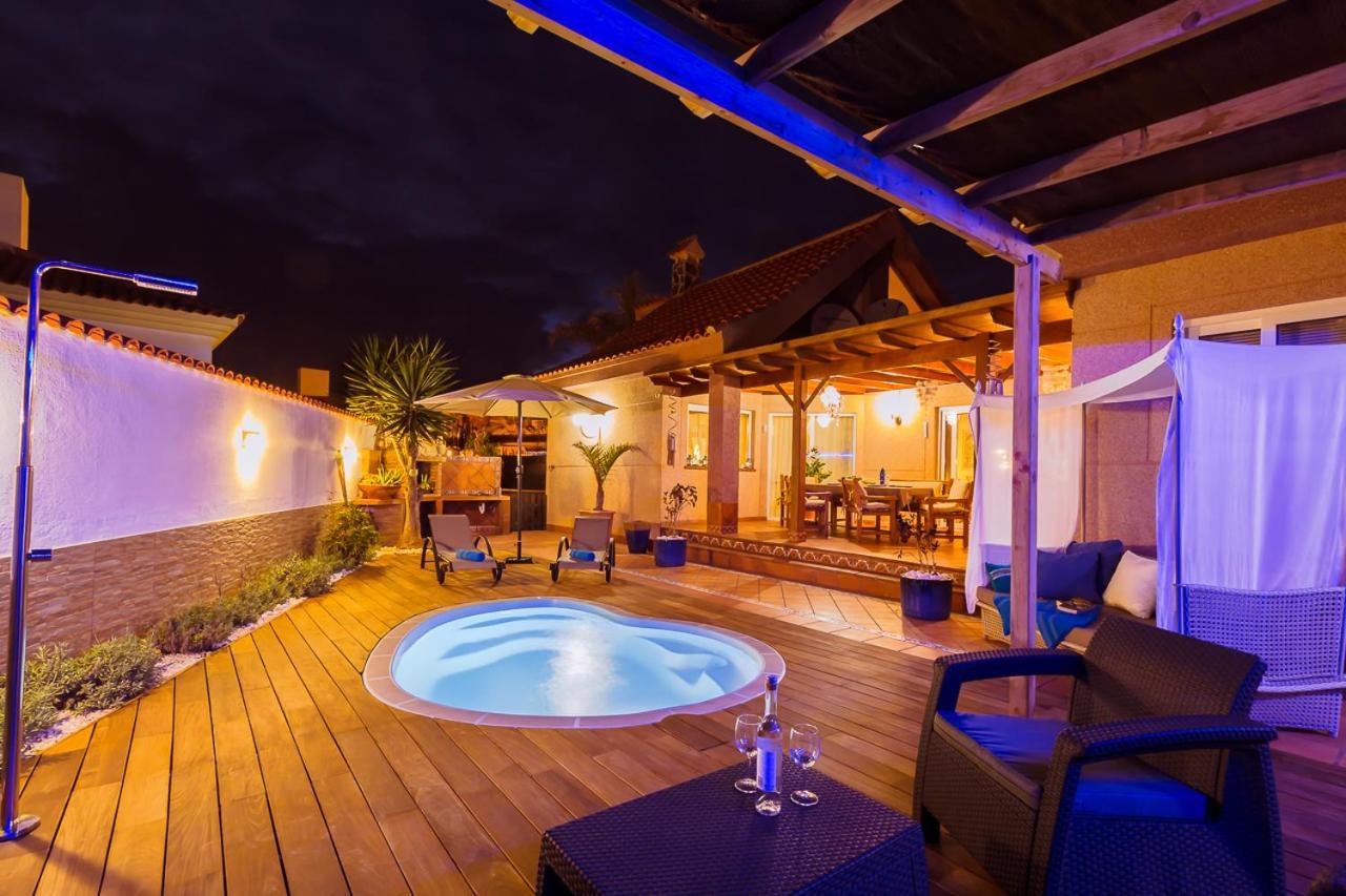 Villa Hibiscus Centrum Corralejo Beach Private Pool Family ภายนอก รูปภาพ